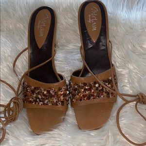 Lace up tan shoes